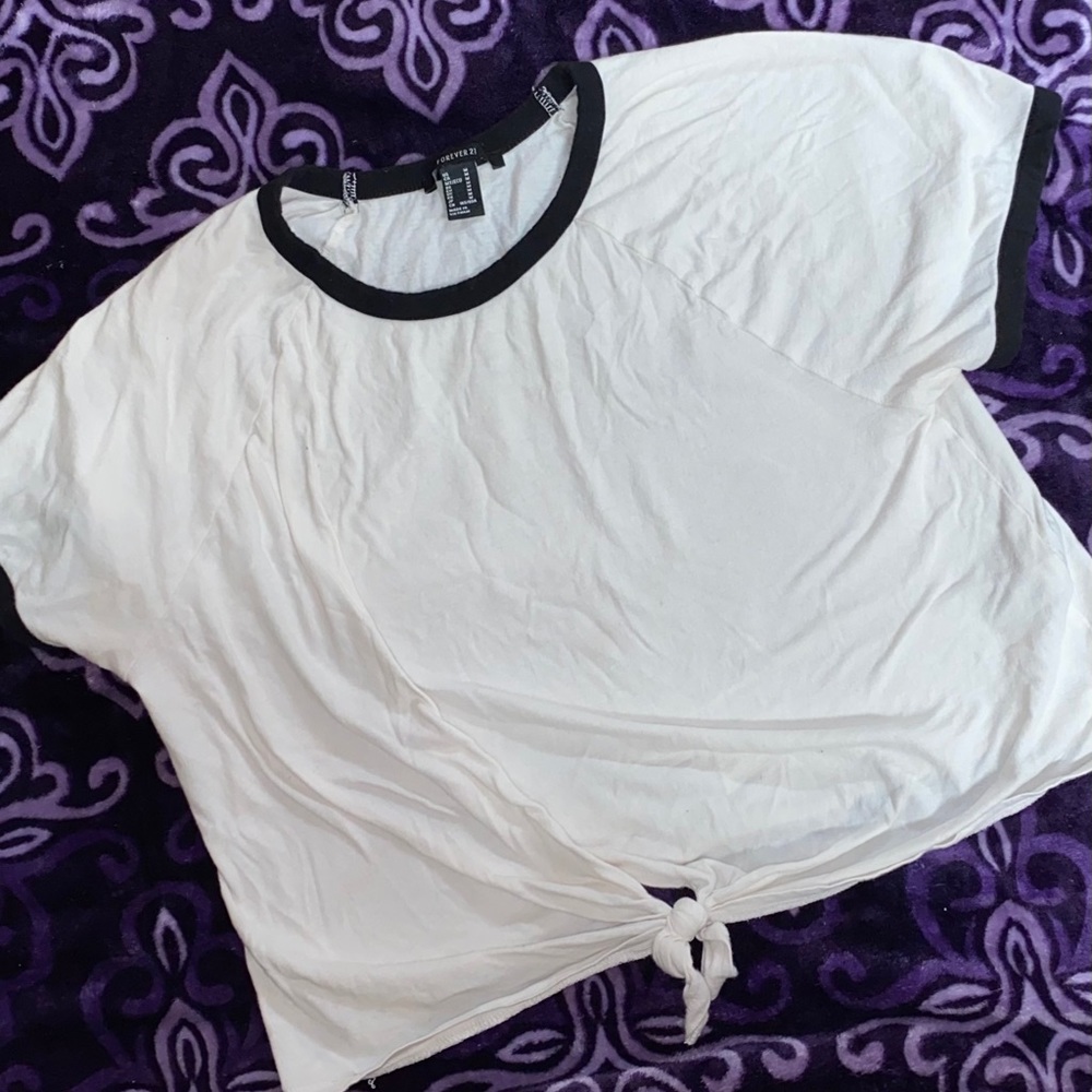 White short sleeve shirt.